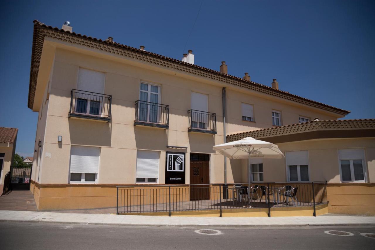 Hostal Pradaria Asador & Alojamiento Arcas Exterior foto
